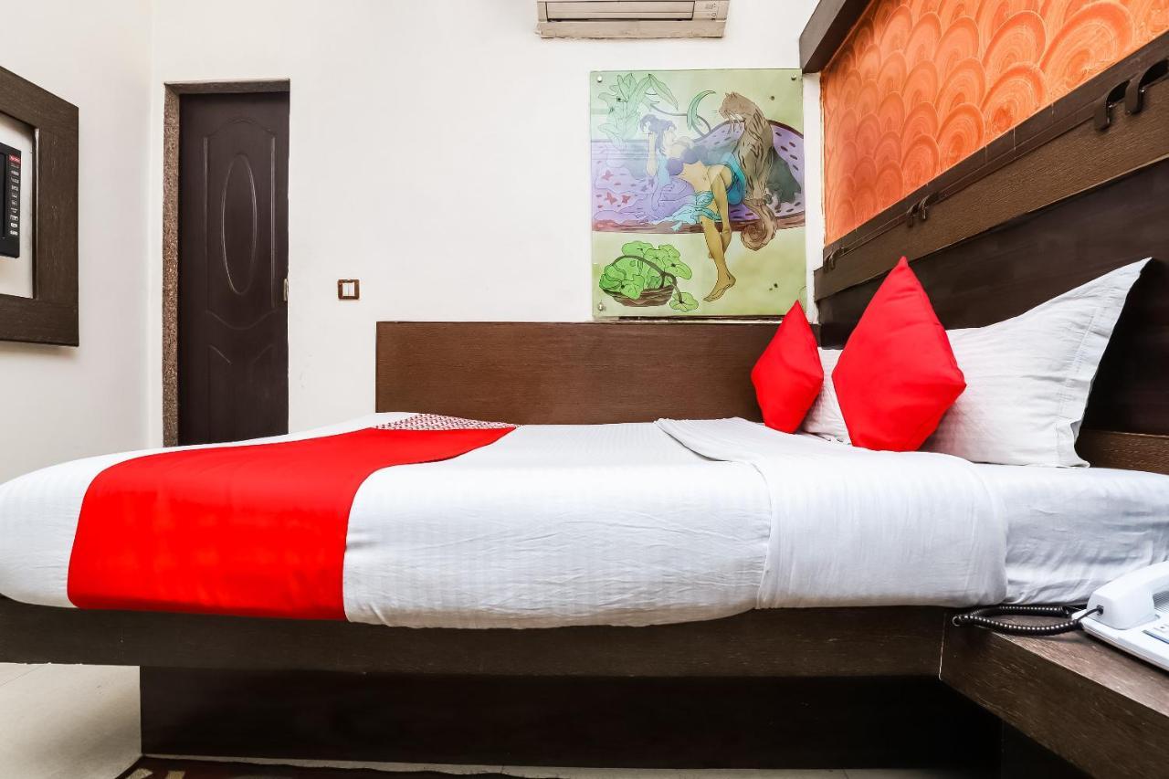 Hotel Shiv Palace Нью-Дели Экстерьер фото